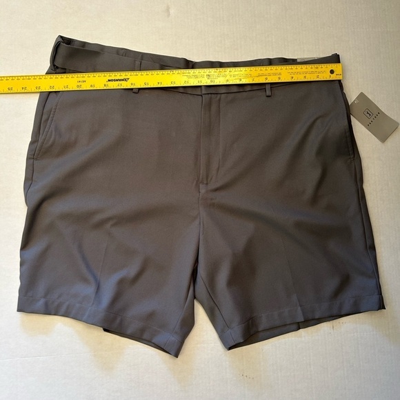 PGA Tour expandable waist band mens UPF50+ grey shorts w/pockets NWT Sz-44. T3 - Picture 5 of 8